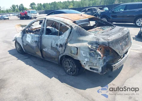 2015 Nissan Versa 1.6 S/1.6 S+/1.6 Sl/1.6 Sv from USA, damaged, VIN 3N1CN7AP8FL839203